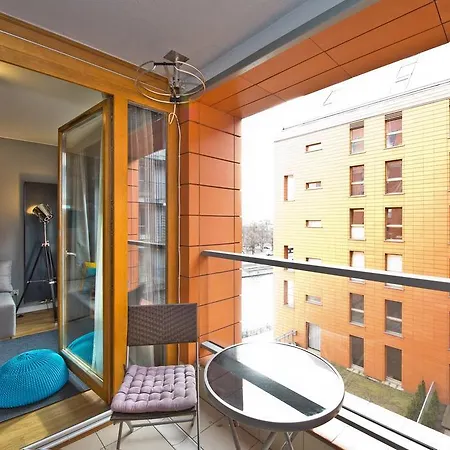 Staywin Dream Island